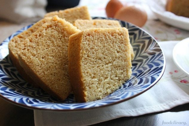 Chinese Steamed Sponge Cake (Ma Lai Gao - 馬拉糕) - Quick Method | Foodelicacy