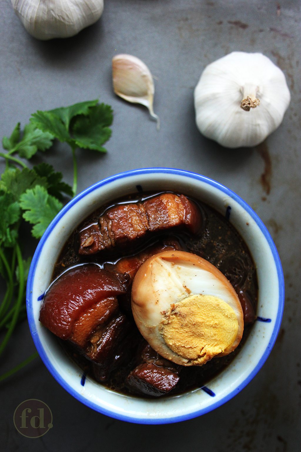 chinese braised pork belly with eggs in soy sauce
