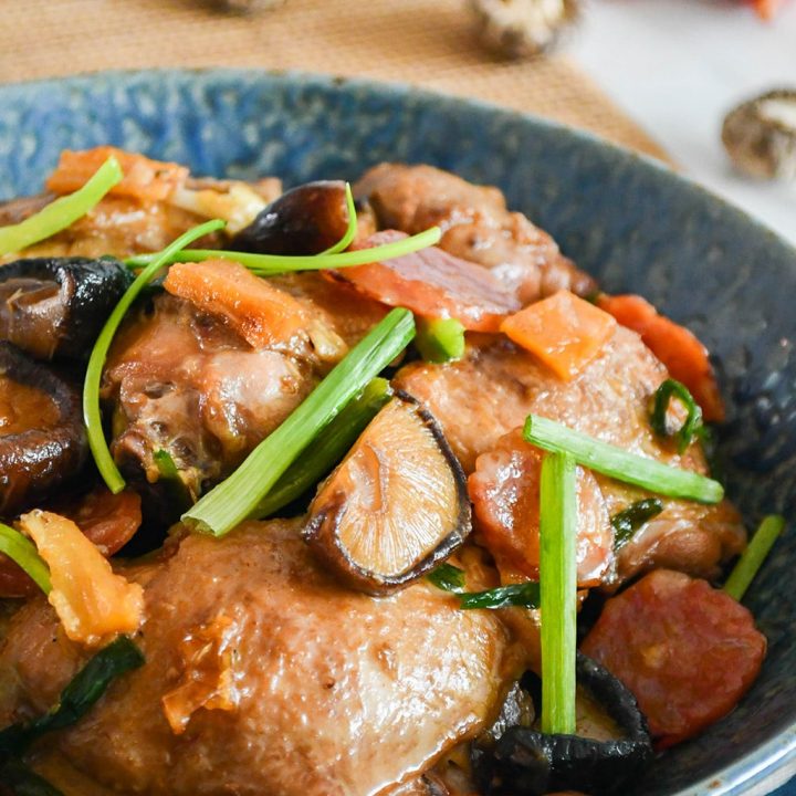 Braised Chicken with Mushrooms and Chinese Sausages