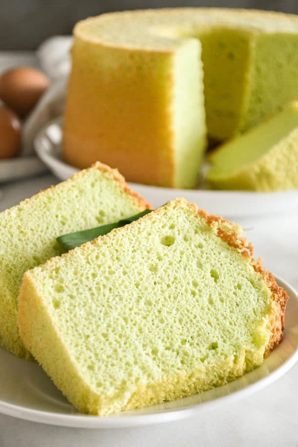 NoFail Pandan Chiffon Cake, Easy StepbyStep Recipe (VIDEO) Foodelicacy