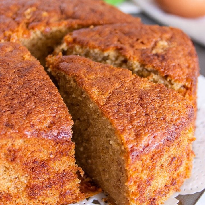 Easy Banana Butter Cake