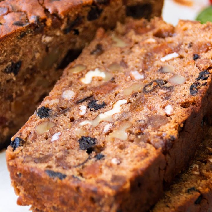 How to Make a Rich & Moist Fruit Cake