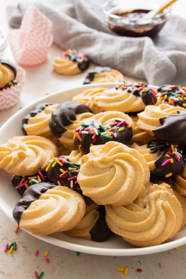 Homemade Butter Cookies - Easy Recipe for Holiday Baking - Foodelicacy