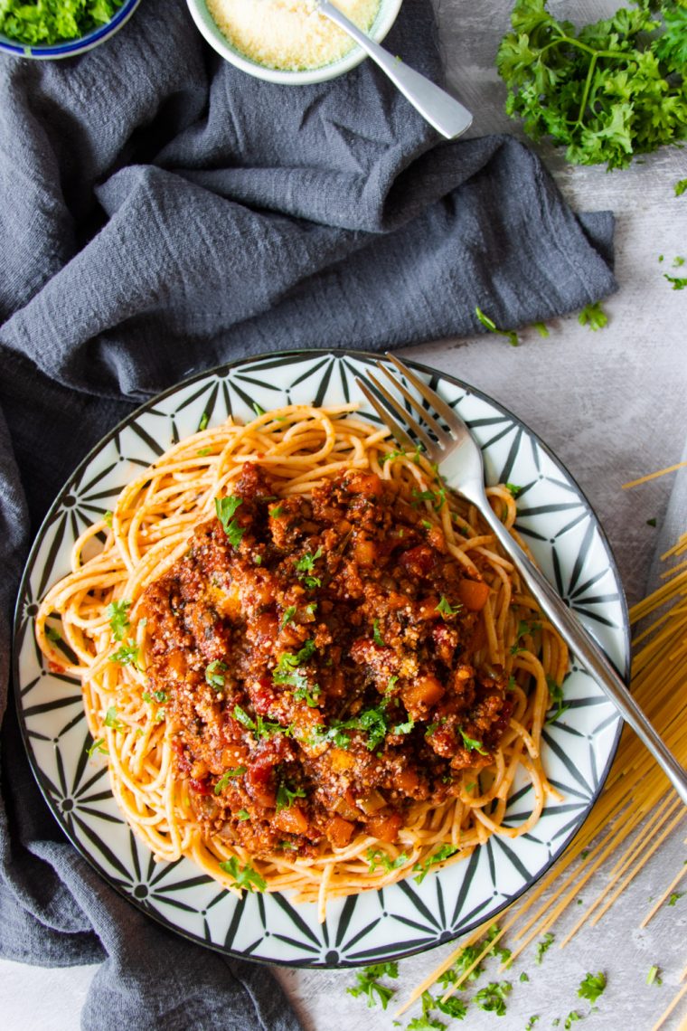 Easy Spaghetti Bolognese Foodelicacy