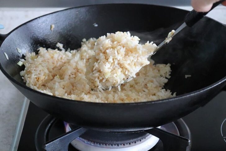 Chinese Egg Fried Rice + Top Tips for Perfect Texture {with VIDEO ...