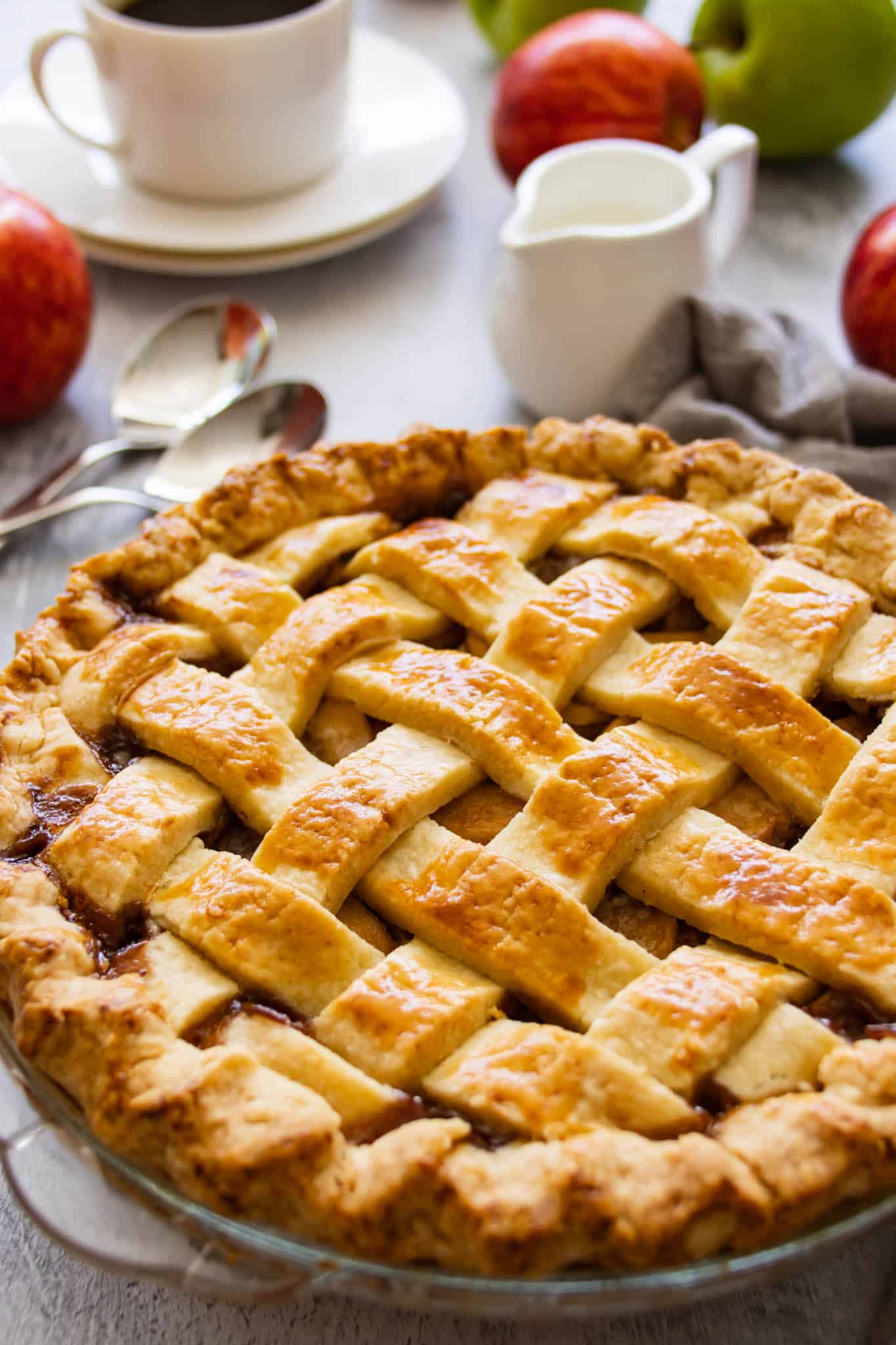 Easy Homemade Apple Pie with Butter Pie Crust Foodelicacy Easy Homemade Apple Pie with Butter Pie Crust Foodelicacy