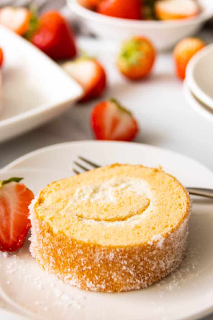 Best Vanilla Swiss Rolls How to Make 'em Extra Moist and Fluffy